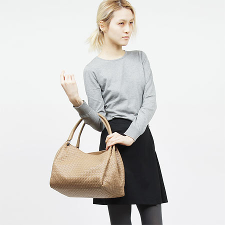 ボッテガヴェネタ/BOTTEGA VENETA/ レザーショルダーバッグ /ウォールナット 222322 v0016 2676【2014年春夏新作】レディース - 商品画像 3