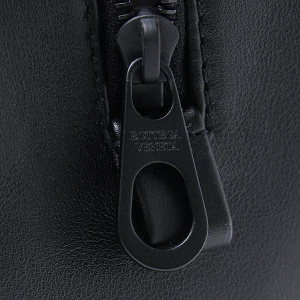 スーパーコピーボッテガヴェネタ BOTTEGA VENETA ポーチ トイレタリー ケース アメニティケース ブラック メンズ アクセサリ 革 レザー 旅行 出張 トラベル 244706 vv341 1000 VN - 商品画像 5