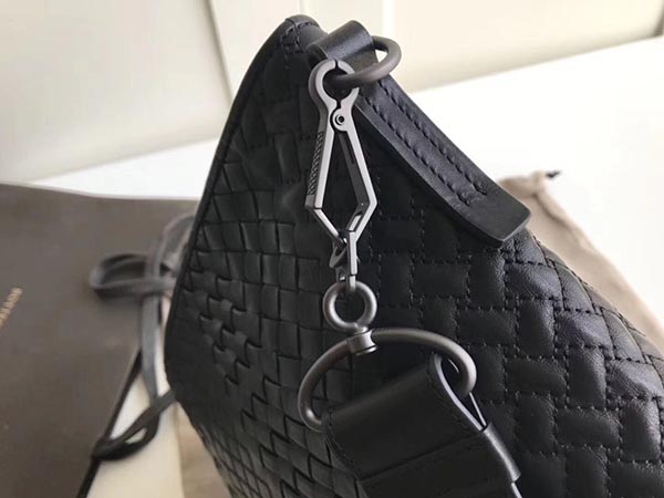 ボッテガヴェネタコピーバック BOTTEGA VENETA ネロ イントレチャート VN クロスボディバッグ 276357 V465C 1888 - 商品画像 5