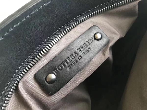 ボッテガヴェネタコピーバック BOTTEGA VENETA ネロ イントレチャート VN クロスボディバッグ 276357 V465C 1888 - 商品画像 3