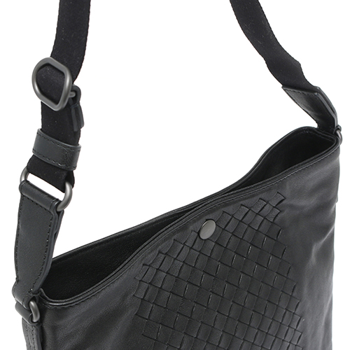 ボッテガヴェネタ(ボッテガ・ヴェネタ) BOTTEGA VENETA ショルダーバッグ イントレチャート ブラック 358956 VAKH1 1000 メンズ - 商品画像 6