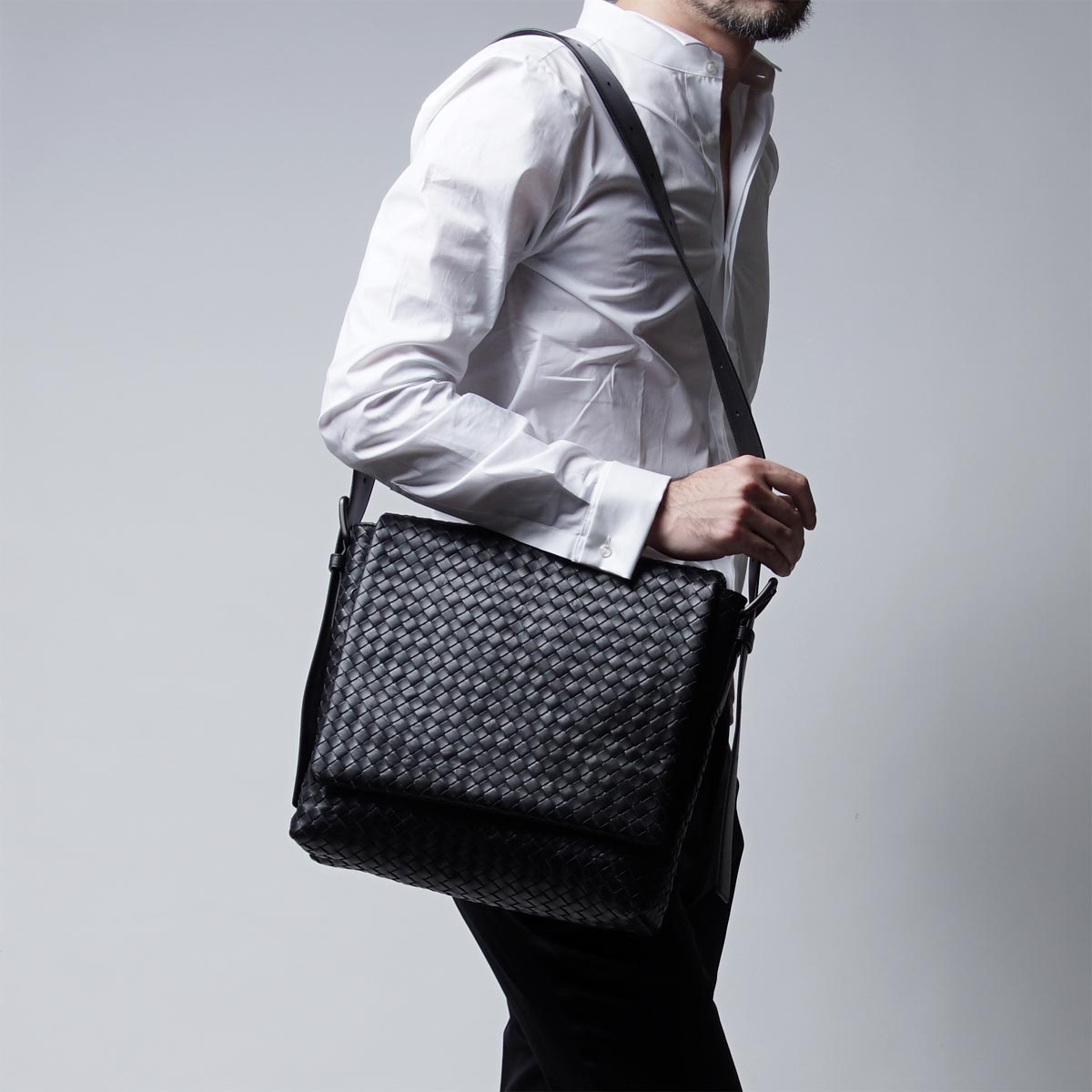 ボッテガヴェネタスーパーコピー BOTTEGA VENETA ショルダーバッグ LEGGERO NERO ブラック系 406275 vq131 1000 メンズ - 商品画像 4
