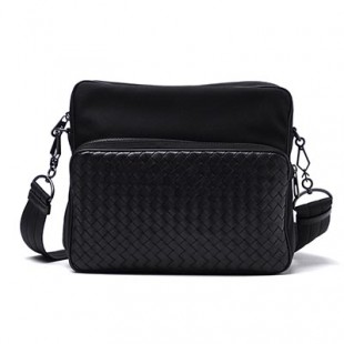 BOTTEGA VENETAスーパーコピー メッセンジャー バッグ メンズ バッグ メッセンジャーバッグ 革 メンズ 通勤 自転車 バイク レザー 本革 407391 vaye3 1000 HI-TECH CANVAS - 商品画像 2