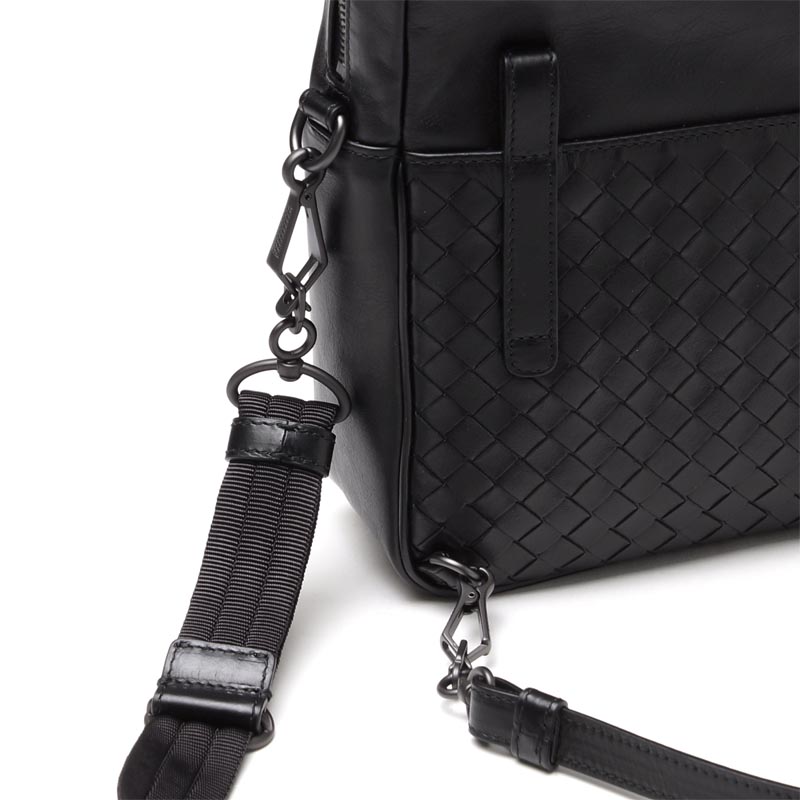 ボッテガヴェネタ/BOTTEGA VENETA メッセンジャーバッグ ショルダーバッグ(2WAY仕様) EXTRA LIGHT ネロ ブラック系 407638 vaxt1 1000 メンズ - 商品画像 5