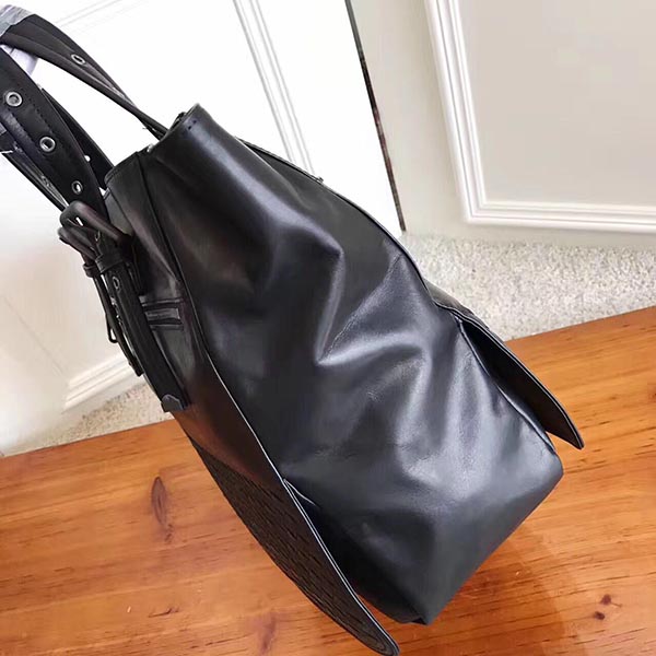 スーパーコピーボッテガヴェネタ BOTTEGA VENETA☆ダークネイビー カーフ トートバッグ 440241VBDJ18081 - 商品画像 3