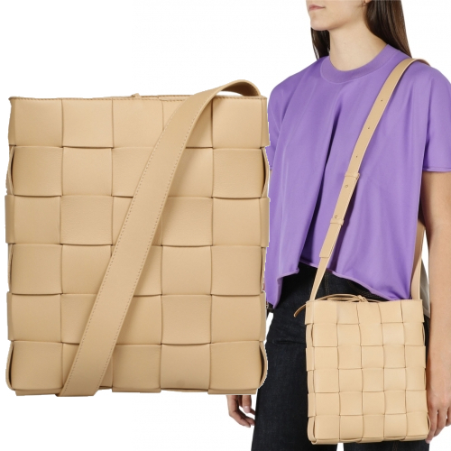 ボッテガヴェネタ BOTTEGA VENETA スムースレザー メッセンジャーバッグ ショルダーバッグ 649601 VMAY1 2700 - 商品画像 5