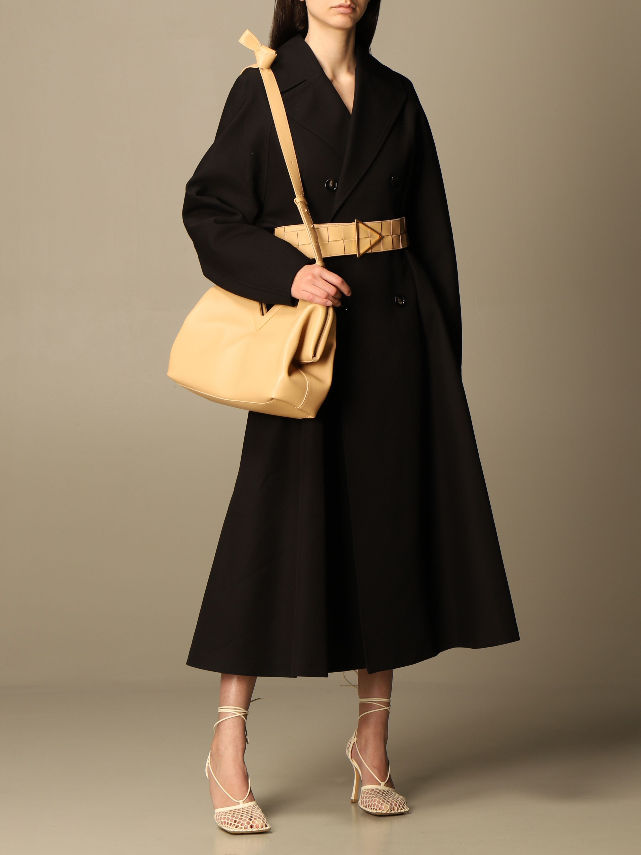 ボッテガヴェネタ BOTTEGA VENETA ハンドバッグ 2WAY ザ・トライアングル レディース 652446 VCP40 2700 - 商品画像 1