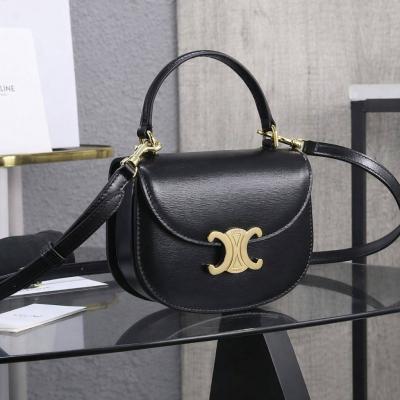セリーヌ コピー MINI BESACE TRIOMPHE ショルダーバッグ 101063 - 商品画像 2