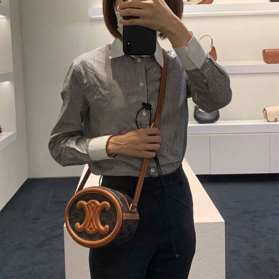 セリーヌ コピー CUIR TRIOMPHE オーバル ミニバッグ 101703 - 商品画像 4