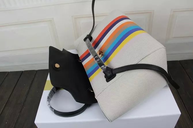 CELINE/セリーヌスーパーコピー BELT ハンドバッグ 17552 3WVK 02UN - 商品画像 6