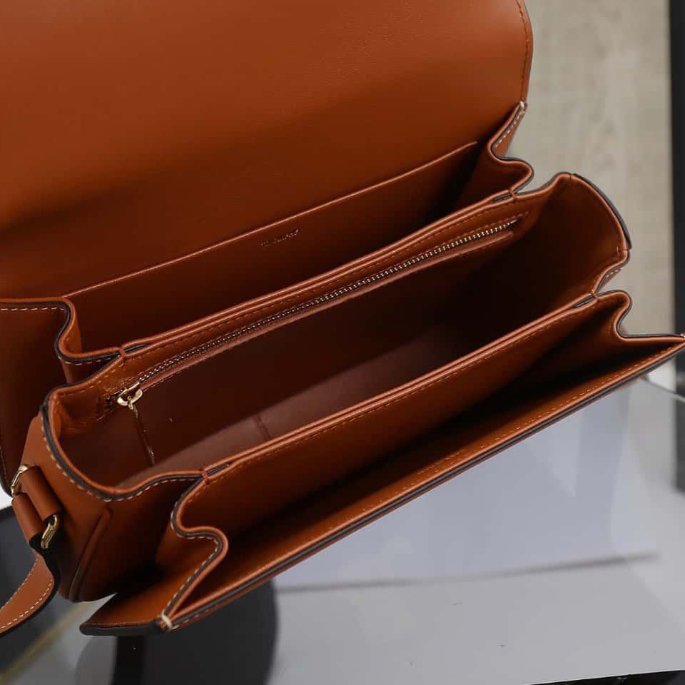 セリーヌ コピー トリオンフ クラシック カーフスキン バッグ 187368 - 商品画像 3