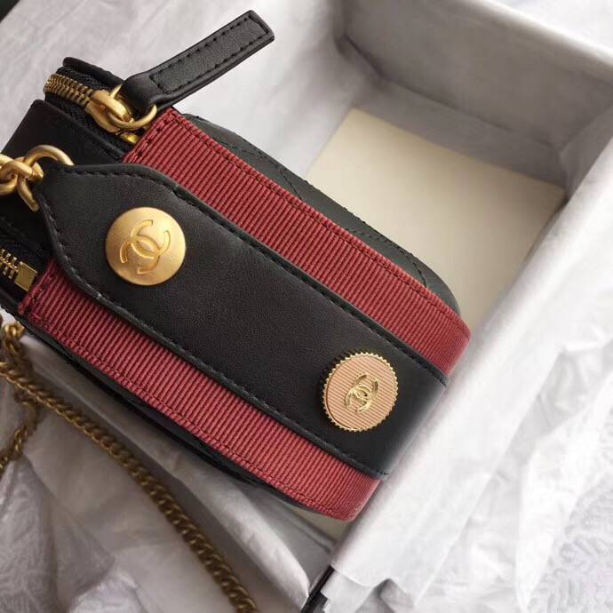 CHANELバッグスーパーコピー シャネル 18/19AW カメラケース ブラック＆バーガンディーA57575 Y83828 C1786 - 商品画像 3