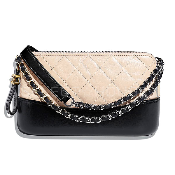 シャネルコピー ミニショルダーバッグ レディース CHANEL カメラケース ポシェット ココマーク キルティング キャビアスキン レザー タッセル ブラック/GD A57717 Y83798 94305 - 商品画像 5