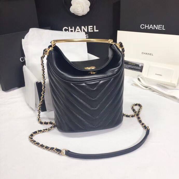 CHANELバッグスーパーコピー シャネル 18AW A57861 Y83679 94305 バケットバッグ ブラック - 商品画像 4