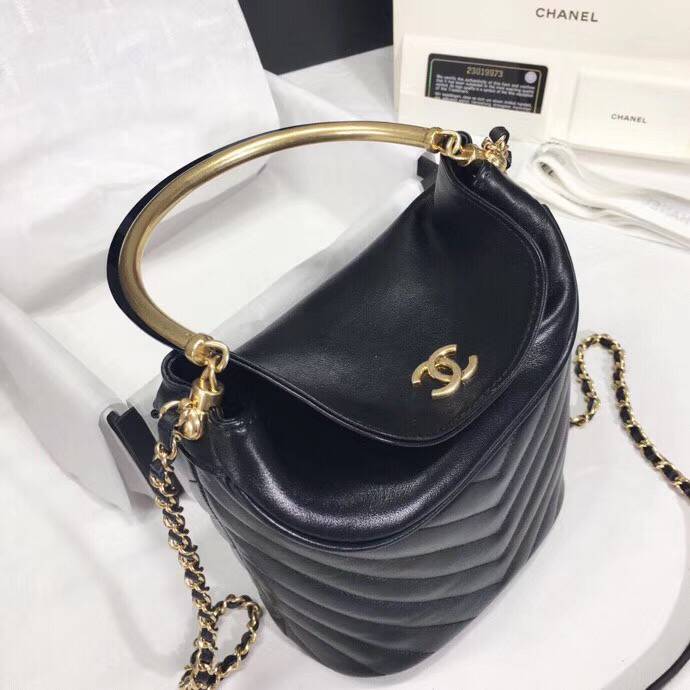 CHANELバッグスーパーコピー シャネル 18AW A57861 Y83679 94305 バケットバッグ ブラック - 商品画像 9