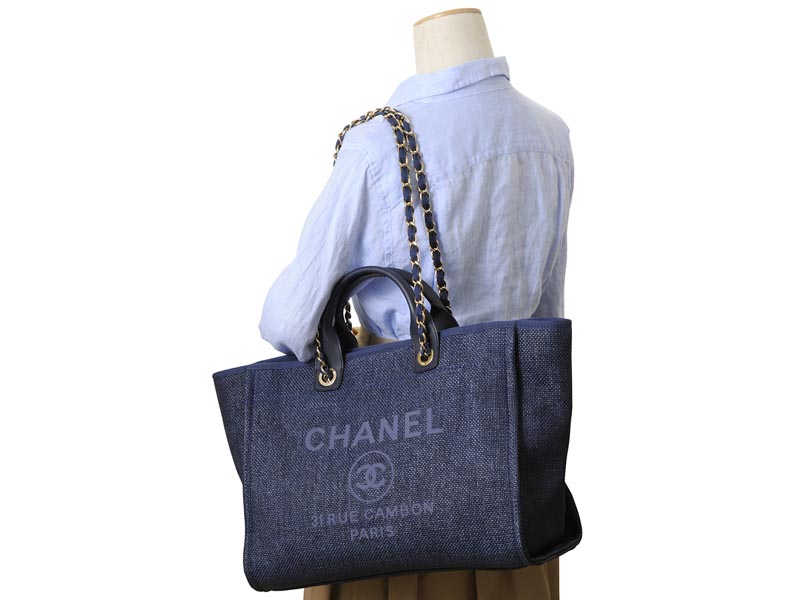 シャネル CHANEL トートバッグ A66941-Y84117-5B749 チェーンショルダー キャンバストート ネイビー - 商品画像 1