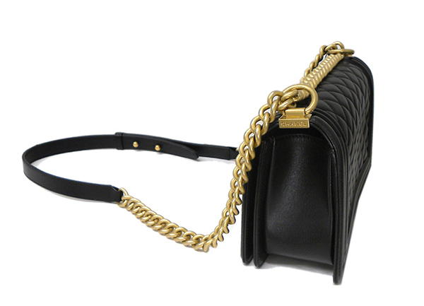 シャネルコピー BOY CHANEL チェーンショルダー ブラック A67086 ボーイシャネル・ハンドバッグ・ロングショルダー・2WAY - 商品画像 3