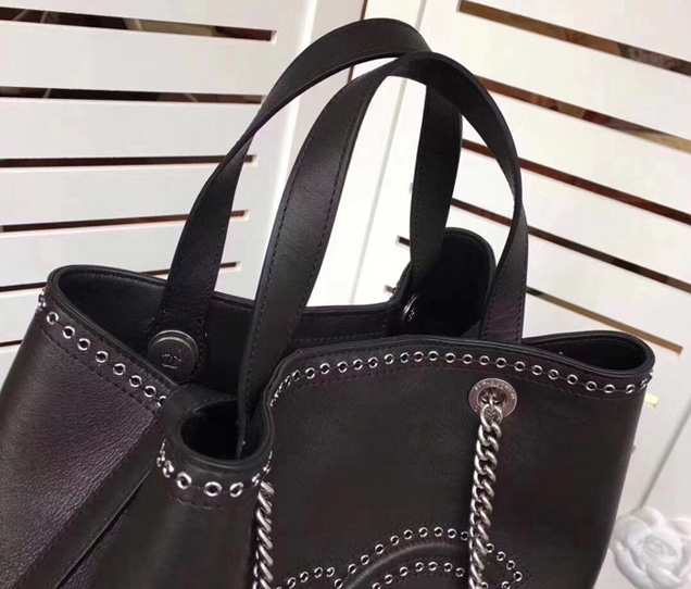 CHANELスーパーコピー ラージ ショッピング バッグ A69994 Y83239 94305 カーフスキン/アイレット ブラック - 商品画像 6