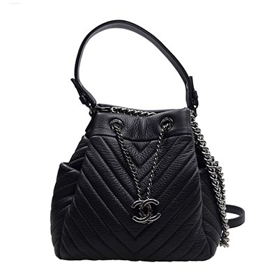 シャネルコピー 【CHANEL】 シェブロンキルティング ドーローストリングバッグ ミディアム ブラックレザー チェーンショルダーバッグ 斜め掛け 巾着型 ココマーク Vステッチ A91273 - 商品画像 7