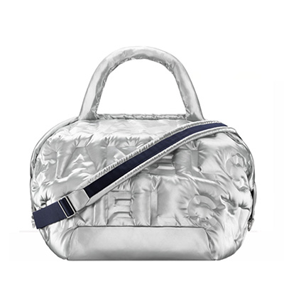 CHANELコピー ラージ ジップエンボスナイロンバッグ Silver A91935 Y82702 45002 - 商品画像 5
