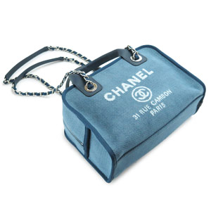 シャネルスーパーコピー ハンドバッグ CHANEL チェーンショルダーバッグ/ボウリングバッグ ドーヴィル ココマーク デニム ライトネイビー A92749 Y10472 BLUE - 商品画像 1