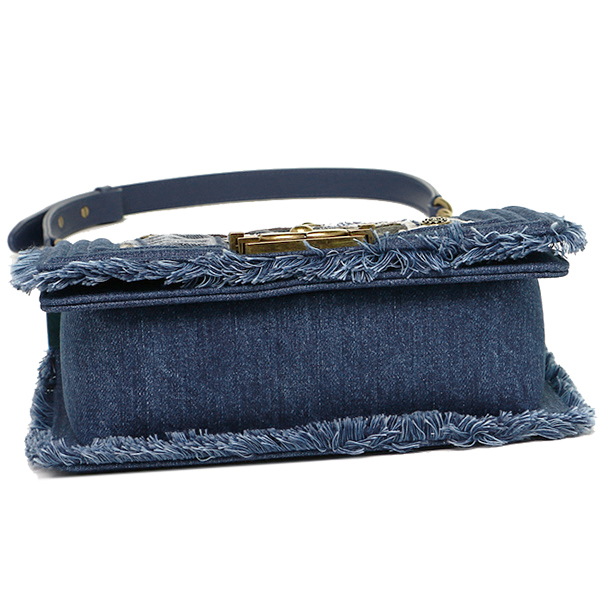 シャネルコピー CHANEL バッグ ショルダーバッグ シャネル バッグ CHANEL A92866 Y10892 C2084 SMALL BOY CHAENL FLAP BAG ゴールド金具 デニム ショルダーバッグ DENIM - 商品画像 3