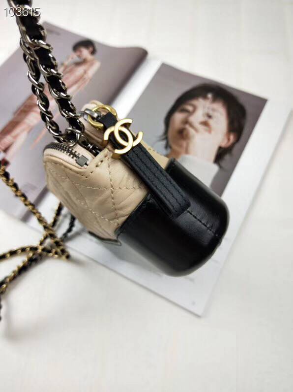 シャネルコピー CHANEL ガブリエル チェーン クラッチ レディース ショルダーバッグ チェーンウォレット 2WAYバッグ ベージュ & ブラック ゴールド×シルバー A94505 Y61477 C0204 - 商品画像 1