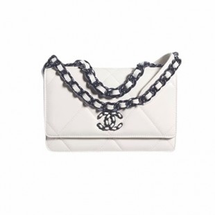 シャネル CHANEL 19 チェーンウォレット ショルダーバッグ AP0957 B06807 C0200 - 商品画像 1