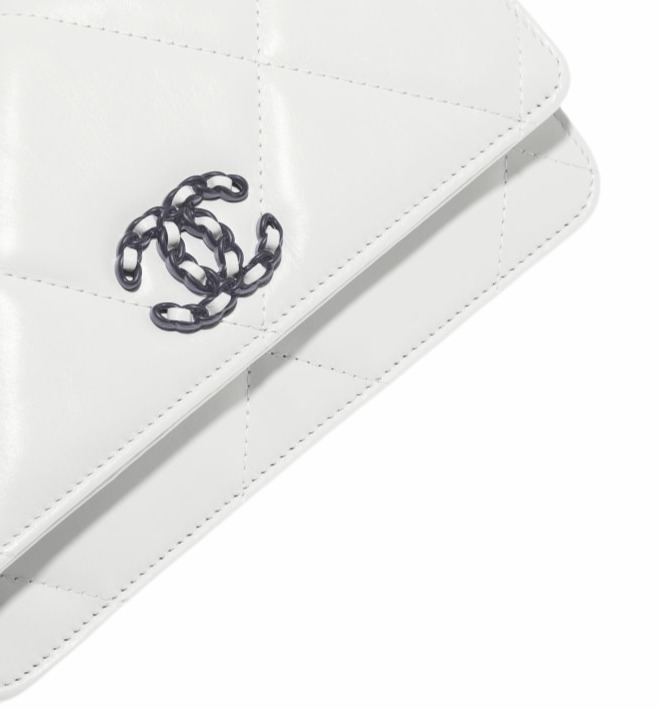 シャネル CHANEL 19 チェーンウォレット ショルダーバッグ AP0957 B06807 C0200 - 商品画像 3