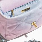 シャネル スーパーコピー CHANEL 19 ハンドバッグ ブルー & ピンク AS1160 B15082 NT299 - 商品画像 9