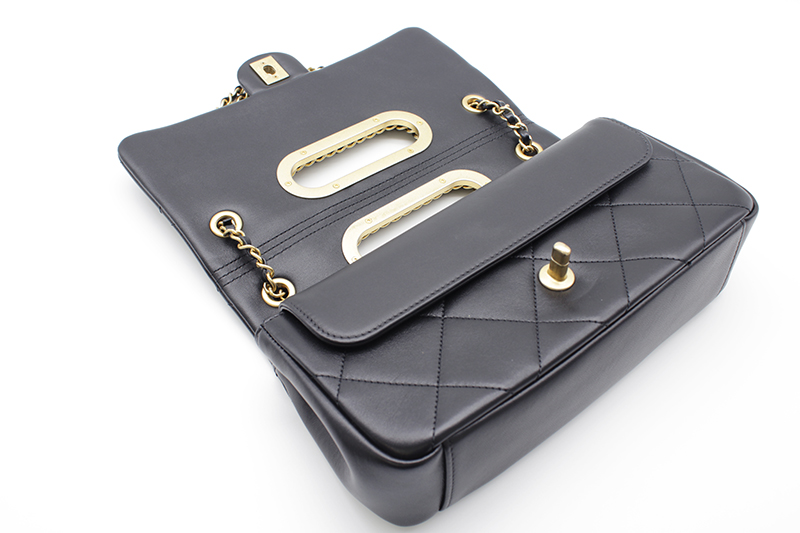CHANEL シャネル マトラッセ スモール フラップバッグ レディース 2WAYバッグ AS1466 B02345 94305 - 商品画像 6