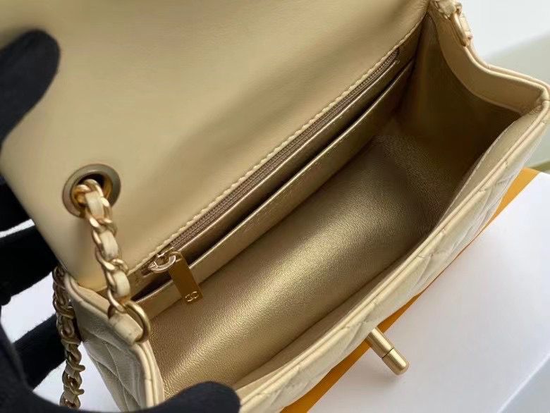 シャネル CHANEL ミニ フラップ バッグ ショルダーバッグ ラムスキン AS1786 B02916 96023 - 商品画像 3