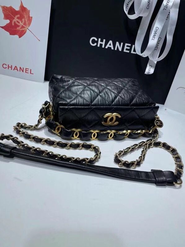 シャネルスーパーコピー CHANEL スモール ホーボー バッグ クランプル ラムスキン AS2479 B05514 94305 - 商品画像 1