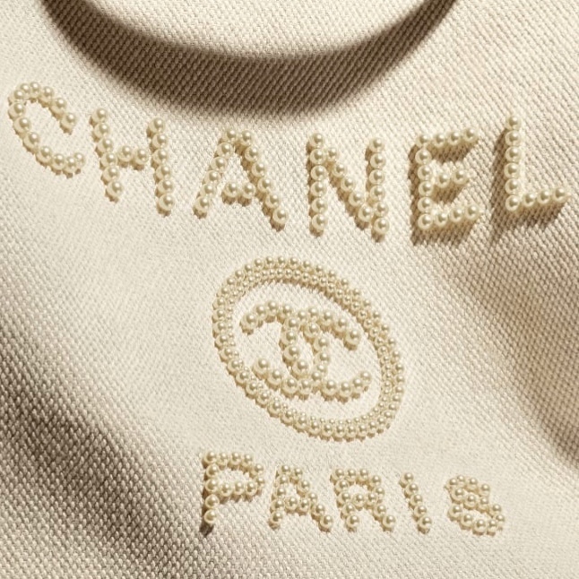 シャネル CHANEL 巾着ドローストリング マト カーフバッグ ミニ ハンドバッグ AS2529 B05543 10601 - 商品画像 1