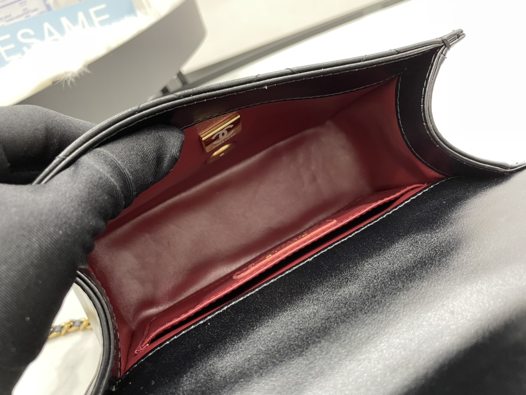 シャネルコピー CHANEL ミニ フラップバック カーフスキン ブラック AS2615 B05973 94305 - 商品画像 10