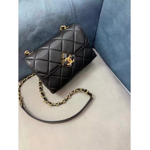 CHANELスーパーコピー ミニフラップバッグ レジン マトラッセ グリーン AS2633 B05977 94305 - 商品画像 2