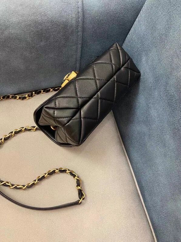CHANELスーパーコピー ミニフラップバッグ レジン マトラッセ グリーン AS2633 B05977 94305 - 商品画像 1
