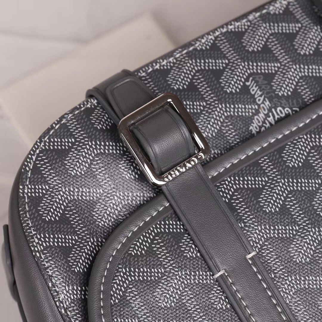 GOYARD ゴヤール ベルヴェデール ユニセックス ショルダーバッグ グレー×シルバー金具 Goyard2020016 - 商品画像 1
