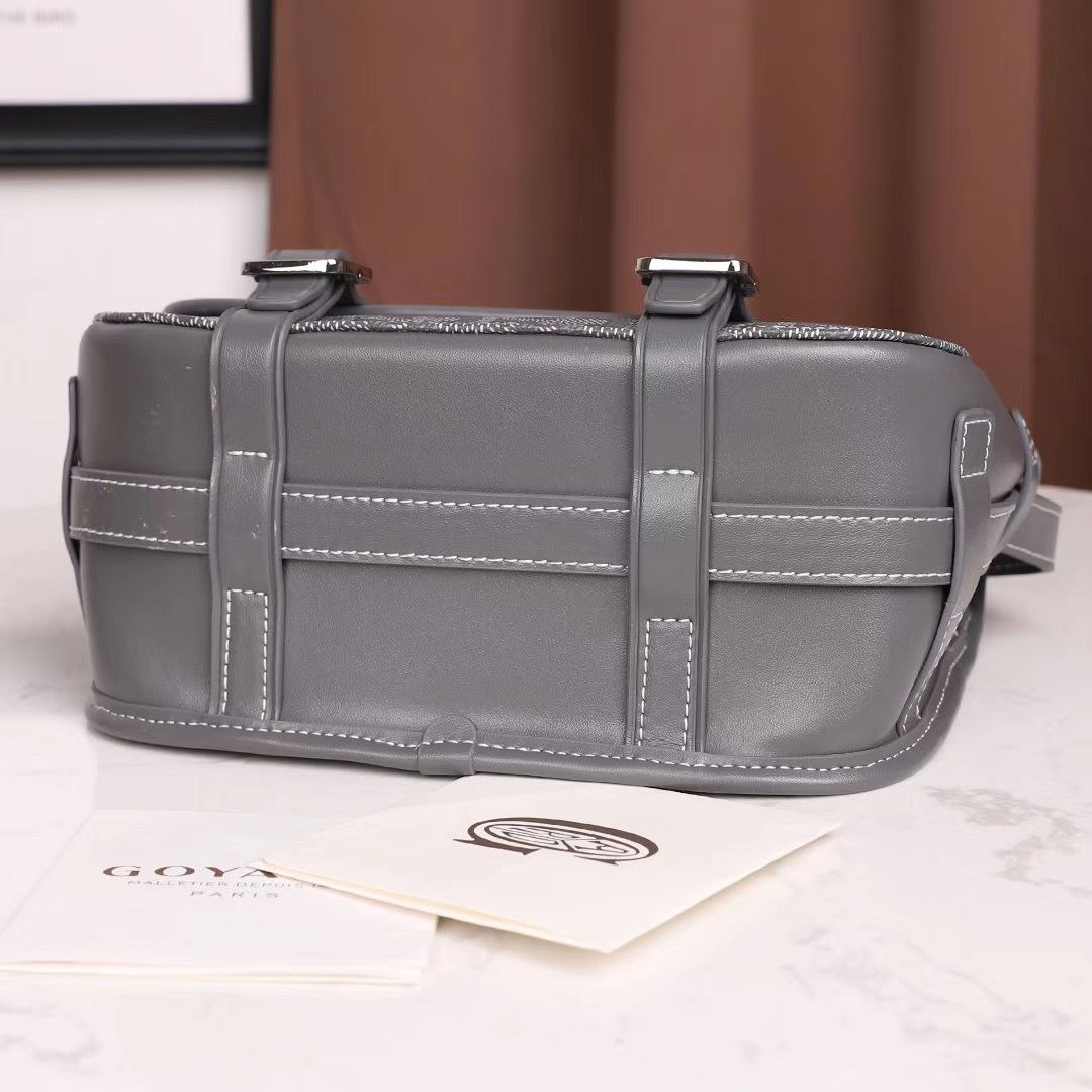 GOYARD ゴヤール ベルヴェデール ユニセックス ショルダーバッグ グレー×シルバー金具 Goyard2020016 - 商品画像 3
