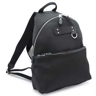 グッチスーパーコピーバッグ リュックサック GUCCI デイバッグ ナイロン ブラック 268184 F567N 1060 - 商品画像 1