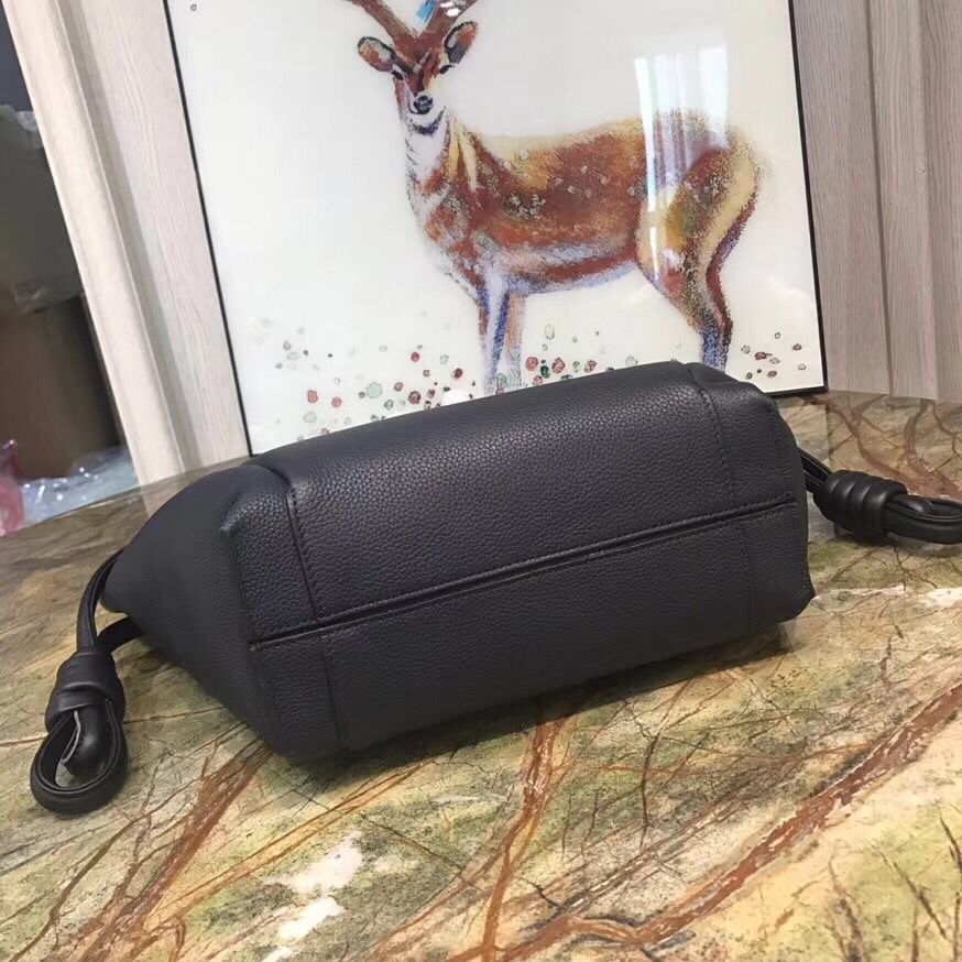 ロエベ LOEWE トートバッグ レディース ギフト プレゼント レザー 本革 通勤 32112-t31-5605 midnightblue black FLAMENCO KNOT フラメンコ ノット - 商品画像 1