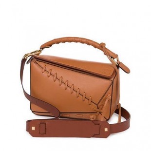 ロエベ LOEWE 美しいクラフトマンシップ溢れる パズルレースバッグ タン 322.30ZK74 - 商品画像 2