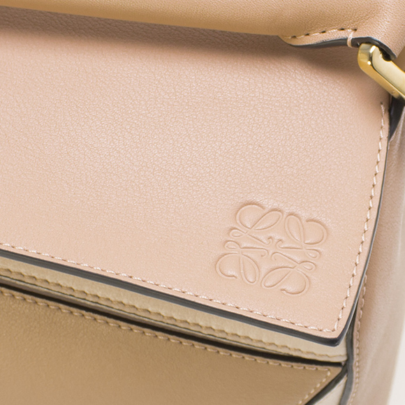 ロエベ LOEWE バッグ レディース 2WAYハンド/ショルダーバッグ PUZZLE BAG [パズル バッグ] ブラッシュピンクマルチ 322 61US20 9189 BLUSH MULTITONE - 商品画像 9