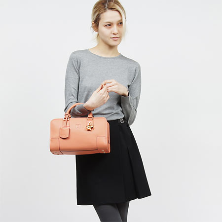 ロエベスーパーコピー レザーハンドバッグ/AMAZONA 28 BAG BULL /ホリデーコレクション /PEACH 35279 a03pt 7150【春夏】 レディース - 商品画像 4