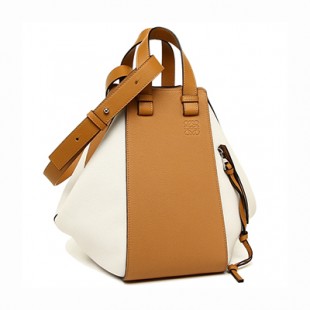 ロエベ バッグ LOEWE 387 12WT38 1947 ハンモック HAMMOCK MEDIUM BAG レディース ショルダーバッグ 無地 SOFT WHITE/AMBER - 商品画像 2