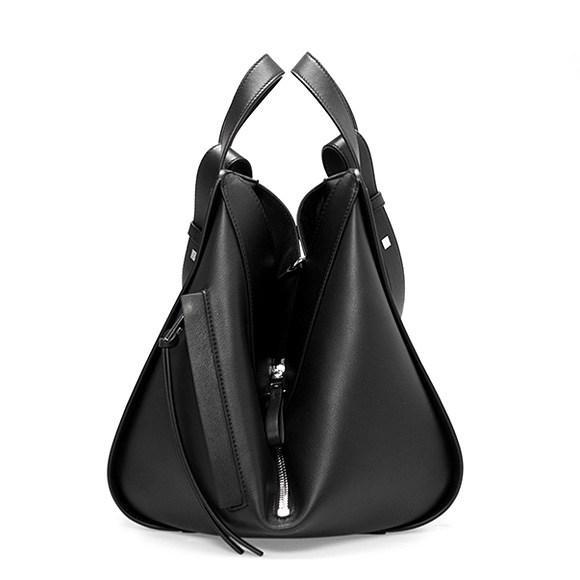 ロエベ LOEWE バッグ レディース 2WAYショルダーバッグ HAMMOCK SMALL BAG [ハンモック スモールバッグ] ブラック 黒 38730 S35 1100 BLACK - 商品画像 10