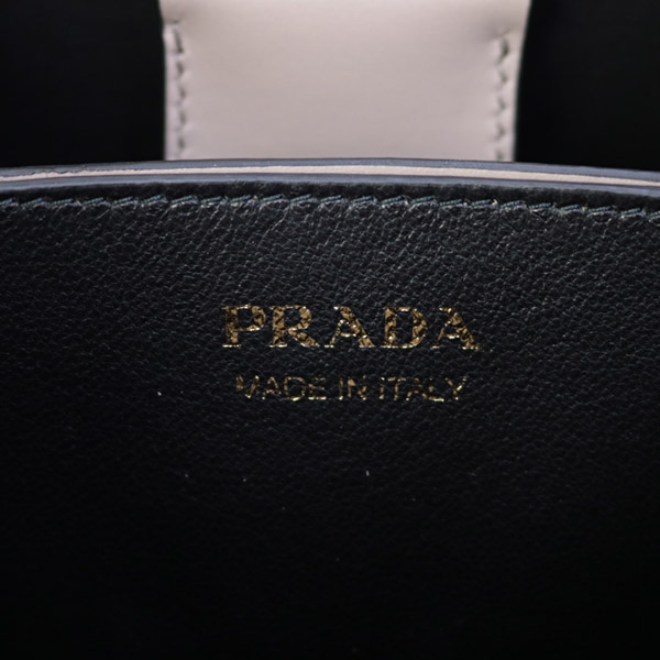 プラダ PRADAスーパーコピーバッグ パニエ SAFFIANO CUIR+C ショルダー付き 2WAY ハンドバッグ グレージュ×ブラック 1BA212 2ERX F0LH7 ARGILLA/NERO - 商品画像 9
