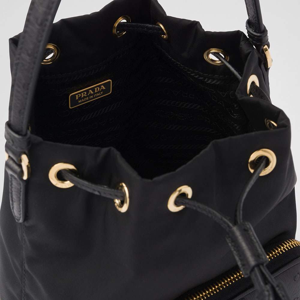 プラダ スーパーコピー Re-Nylon xオーストリッチ ショルダーバッグ 1BH038_2EX8 - 商品画像 1