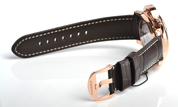 素晴らしいスーパーコピーパネライ ルミノール1950 3デイズ クロノフライバック オートマチック 44mm PAM00525 - 商品画像 1