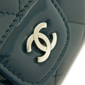 シャネルコピーCHANEL 長財布 三つ折り ココマーク パテント キルティングレザー/マトラッセ ターコイズ A31506 - 商品画像 5